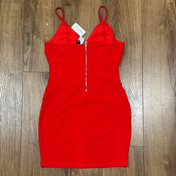 Windsor Scarlet Lace Detail Mini Dress - Picture 2 of 7